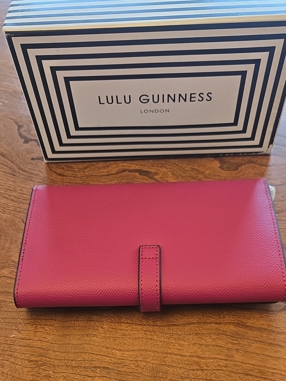 Lulu Guinness Crossbody Wallet Raspberry NWT In Box - Picture 2 of 5